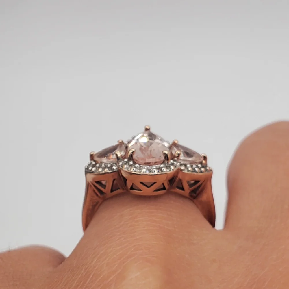 10k Solid Rose Gold Pear Morganite Halo Ring